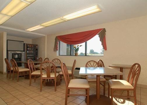 Pleasant Stay Inn & Suites Carnforth Restaurant photo